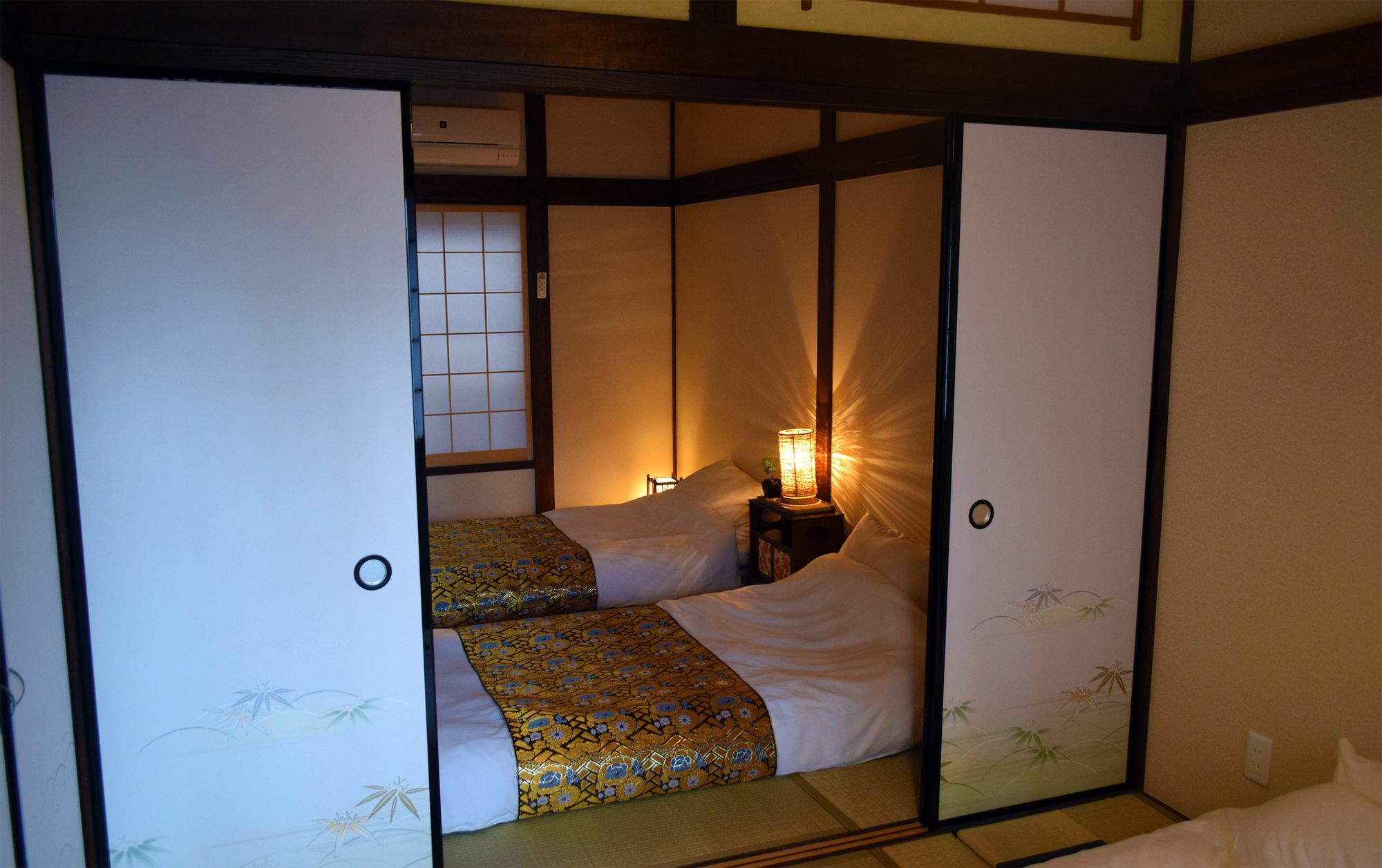 Guesthouse Hanamiya Kyoto Bagian luar foto