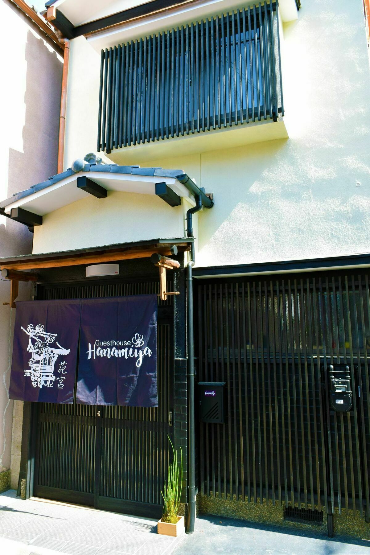 Guesthouse Hanamiya Kyoto Bagian luar foto